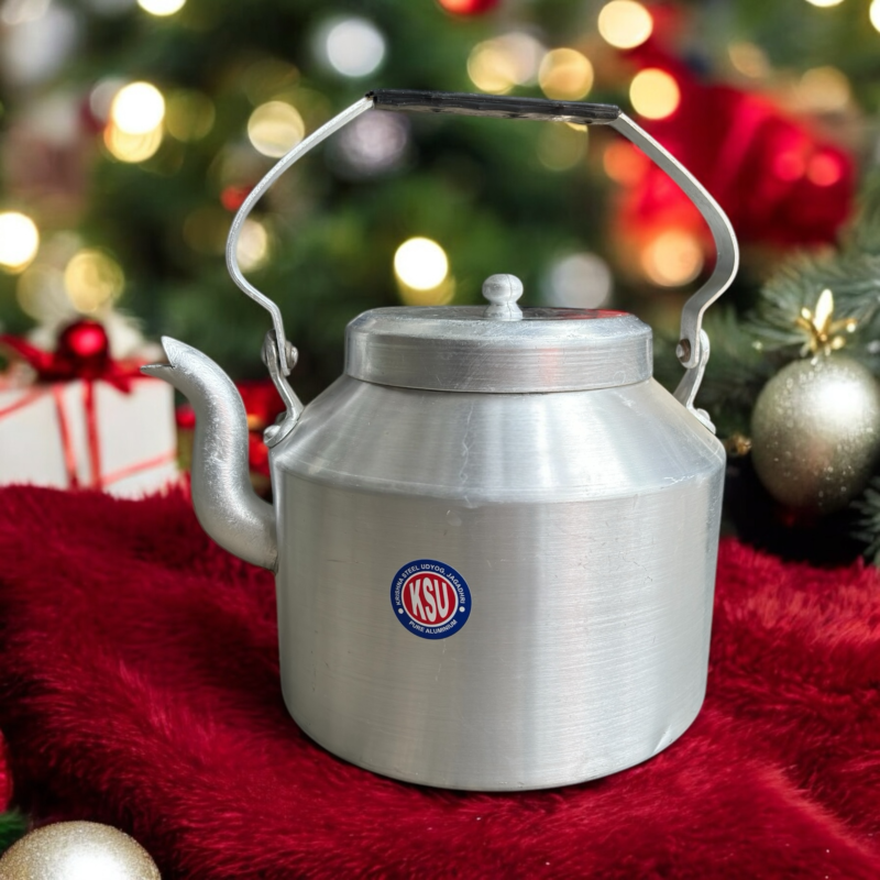 KSU Medium Aluminium Cutting Chai Kettle – Perfect Size for Tea Lovers, Durable and Lightweight
