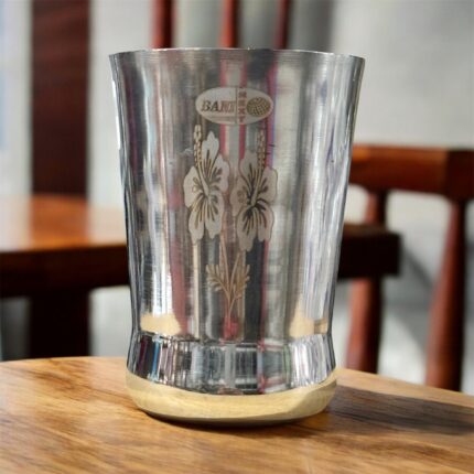 Bani NXT Icon Signature Glass Set of 3, 400 ml capacity each, featuring a sleek and modern design for a premium drinking experience.