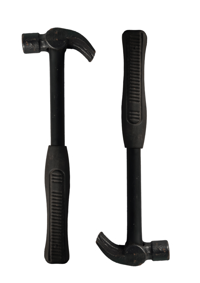 Heavy-duty curved claw hammer with a tubular steel handle, 500 gm weight
