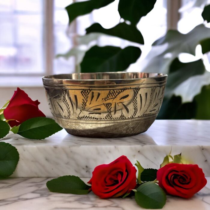 WellnessCarve 6-inch Bronze Bowl - Pure Bronze, Healthy & Durable Serving Bowl