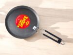 Flat iron dosa tawa – 25 cm Keshav Iron Tava Pro with 4 mm thick base for even heat and traditional Indian cooking.