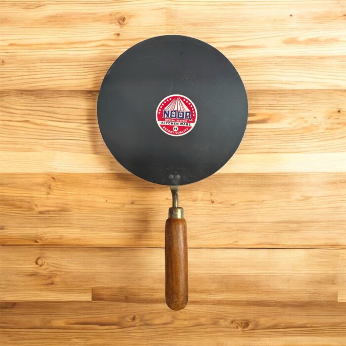 Noor Desi Iron Tawa with Wooden Handle – Traditional Flat Griddle for Roti and Paratha Cooking