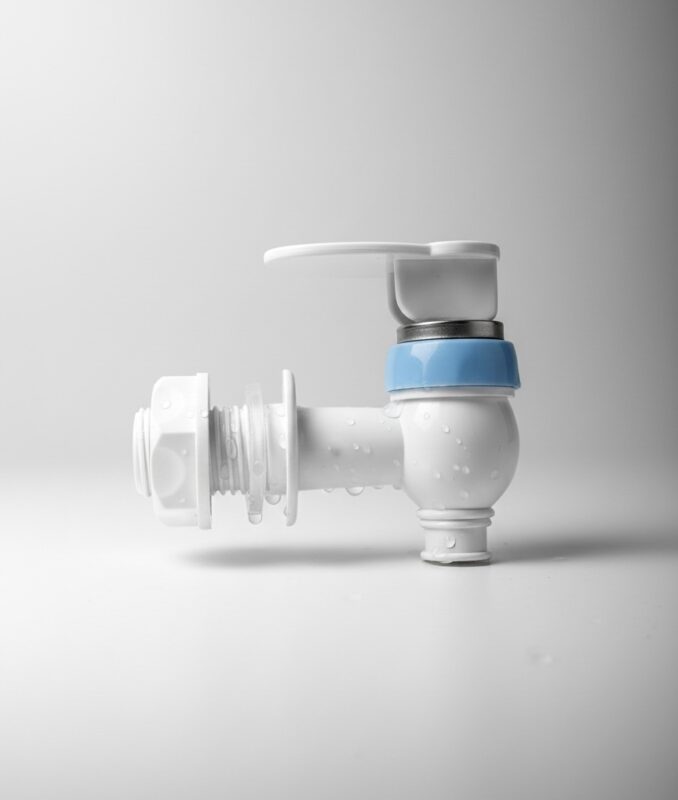 AquaServe plastic filter tap set of 4 for water dispensers and filters