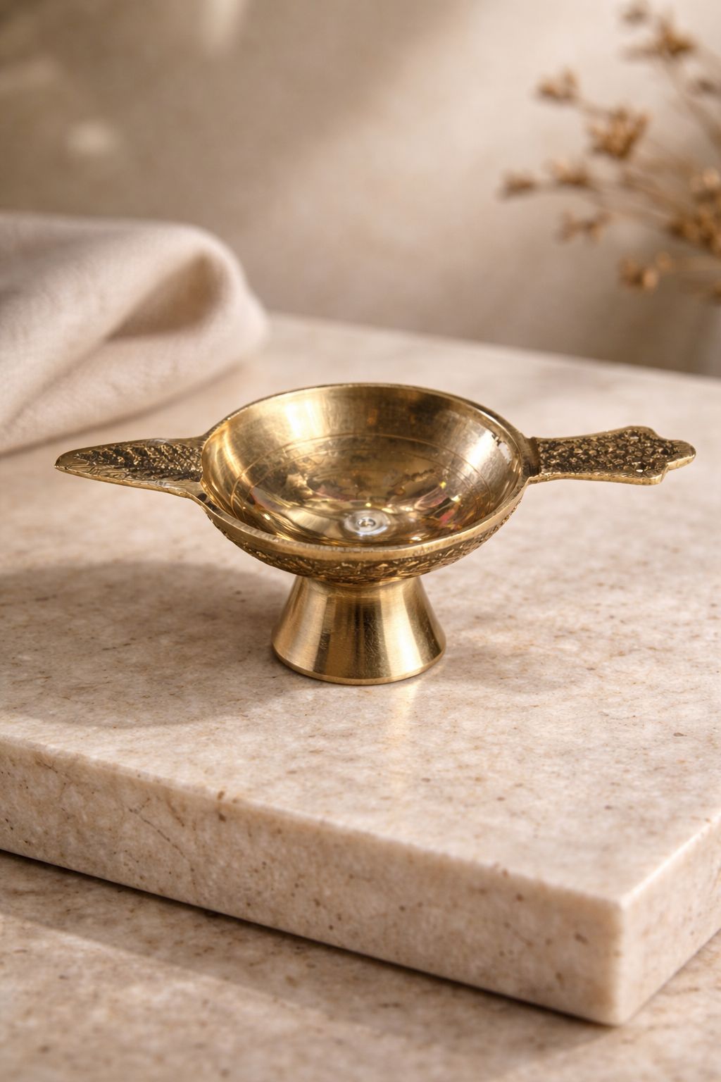 Set of 2 pure brass aarti diya with handle for pooja rituals, traditional oil lamp for home temple and festival use